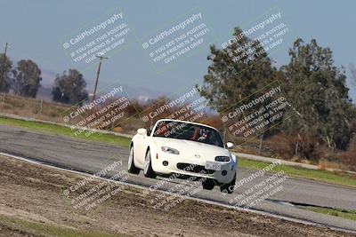 media/Jan-07-2024-SoCal Drivers Club (Sun) [[fbfecfa591]]/Yellow Group/Sunset Front Straight (1120am)/